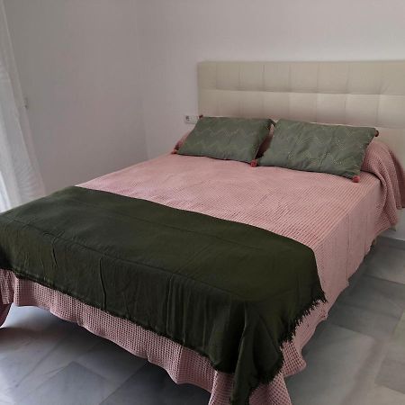 Atico 1 Dormitorio Con Terraza En Calle Vicente Aleixandre Cádiz Dış mekan fotoğraf
