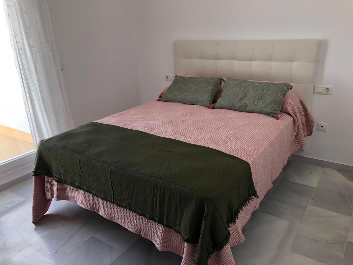 Atico 1 Dormitorio Con Terraza En Calle Vicente Aleixandre Cádiz Dış mekan fotoğraf