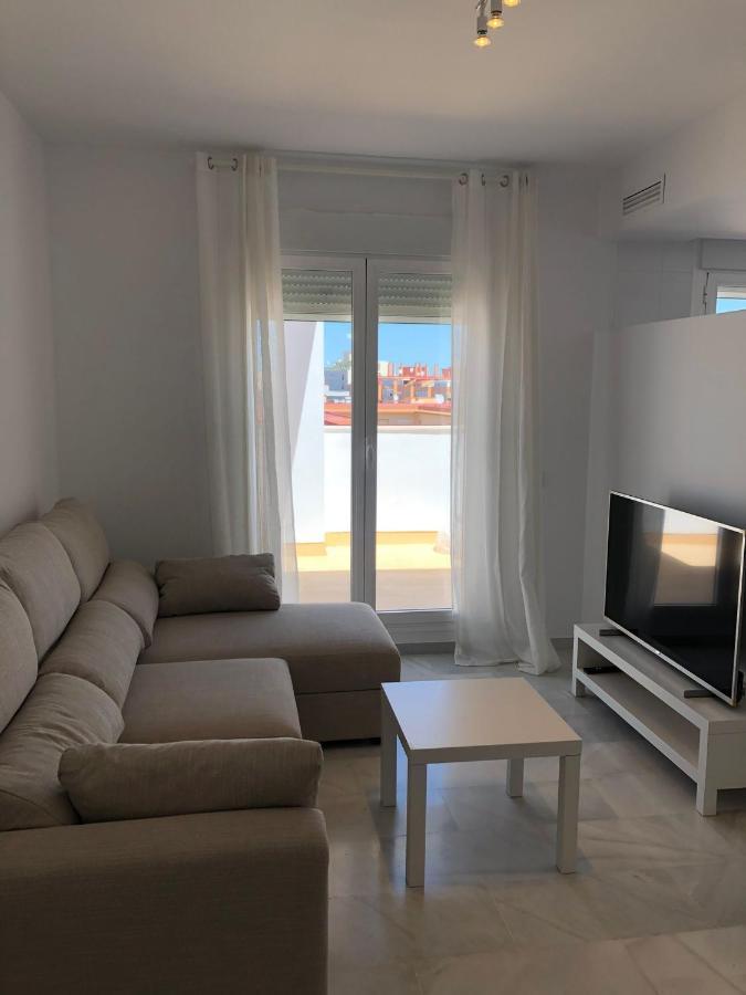 Atico 1 Dormitorio Con Terraza En Calle Vicente Aleixandre Cádiz Dış mekan fotoğraf